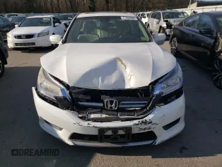 2014 Honda Accord Touring z VIN 1HGCR6F72EA006492, wystawiony jako Copart lot #71934982 z przebiegiem 206 848 mil mil oraz Szkoda całkowita • Salvage title. Historia ofert i sprzedaży dostępna na DreamBid. Obrazek 5.