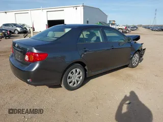 2010 Toyota Corolla z VIN 1NXBU4EE1AZ291154, wystawiony jako IAAI lot #42225867 z przebiegiem 132 425 mil mil oraz . Historia ofert i sprzedaży dostępna na DreamBid. Obrazek 4.
