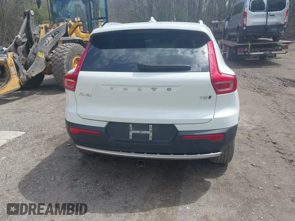 2020 Volvo XC40 Momentum с VIN YV4162UK7L2336776, выставлен на аукционе IAAI как лот 42179230 с пробегом 78 916 миль миль и . История ставок и продаж доступна на DreamBid. Изображение 17.