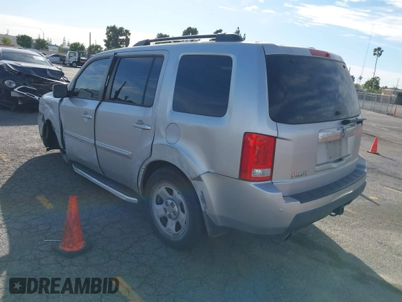 2010 Honda Pilot EX with VIN 5FNYF3H46AB006074, listed as a IAAI auction lot 41659974 with 182,375 mi miles and . Bid and sale history available at carsss.com. Image 3.