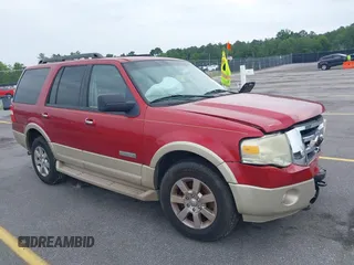 2007 Ford Expedition Eddie Bauer z VIN 1FMFU18577LA46918, wystawiony jako IAAI lot #42213474 z przebiegiem 223 818 mil mil oraz . Historia ofert i sprzedaży dostępna na DreamBid. Obrazek 1.