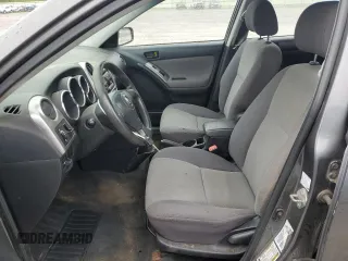 2004 Toyota Matrix Std z VIN 2T1LR32E54C239519, wystawiony jako Copart lot #57703115 z przebiegiem 161 381 mil mil oraz Tytuł czysty. Historia ofert i sprzedaży dostępna na DreamBid. Obrazek 7.