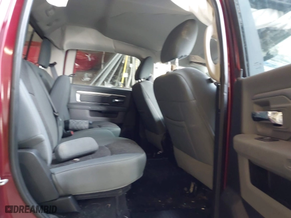 2017 Ram 1500 Big Horn with VIN 1C6RR7LM6HS881041, listed as a IAAI auction lot 40971022 with 111,179 mi miles. Bid and sale history available at carsss.com. Image 8.