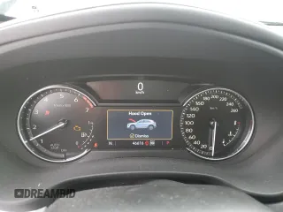 2022 Cadillac XT4 AWD Premium Luxury with VIN 1GYFZDR45NF153100, listed as a Copart auction lot 47483535 with 46,616 mi miles and Salvage Title. Bid and sale history available at carsss.com. Image 9.
