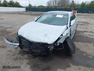 2015 Hyundai Sonata Hybrid Limited with VIN KMHEC4A45FA051854, listed as a IAAI auction lot 41853648 with 160,422 mi miles. Bid and sale history available at carsss.com. Image 18.