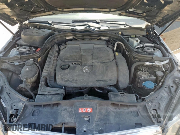 2012 Mercedes-Benz E 350 Luxury with VIN WDDHF5KB0CA642851, listed as a Copart auction lot 61457885 with 117,036 mi miles and Salvage title. Bid and sale history available at DreamBid. Image 11.