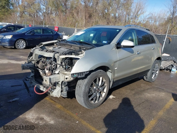 2015 Cadillac SRX Premium Collection with VIN 3GYFNDE35FS570576, listed as a IAAI auction lot 40922524 with 154,557 mi miles. Bid and sale history available at carsss.com. Image 18.