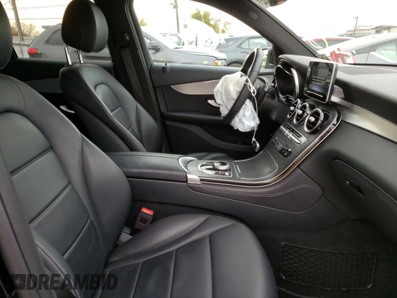 2019 Mercedes-Benz GLC with VIN WDC0G4KB5KV178228, listed as a Copart auction lot 64436882 with 20,711 mi miles. Bid and sale history available at carsss.com. Image 5.