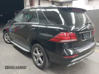 2017 Mercedes-Benz GLE 350 z VIN 4JGDA5JB5HA982900, wystawiony jako IAAI lot #42087006 z przebiegiem 133 294 mil mil oraz . Historia ofert i sprzedaży dostępna na DreamBid. Obrazek 3.