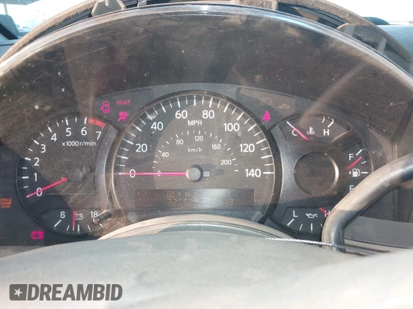 2006 Nissan Titan SE z VIN 1N6AA07AX6N509540, wystawiony jako IAAI lot #42054973 z przebiegiem 166 413 mil mil oraz . Historia ofert i sprzedaży dostępna na DreamBid. Obrazek 7.