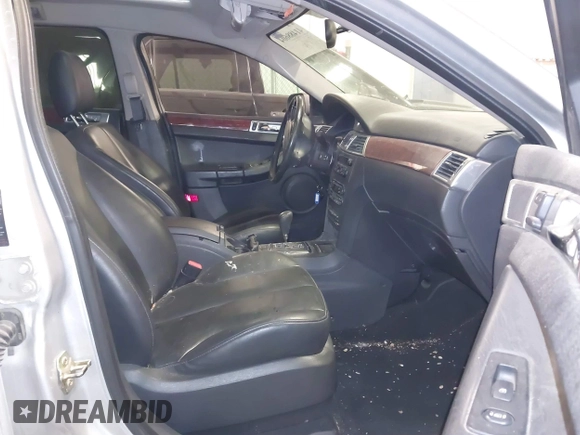 2005 Chrysler Pacifica Touring with VIN 2C8GF68495R252784, listed as a IAAI auction lot 41488604 with 222,737 mi miles and . Bid and sale history available at DreamBid. Image 5.
