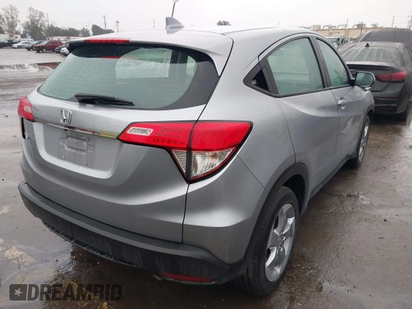 2021 Honda HR-V LX with VIN 3CZRU5H36MM710931, listed as a IAAI auction lot 41532831 with 46,760 mi miles. Bid and sale history available at carsss.com. Image 4.