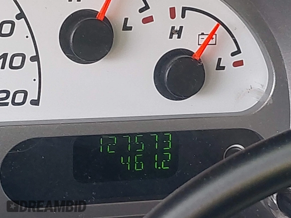 2004 Ford Explorer Sport Trac XLS z VIN 1FMDU77K74UB69268, wystawiony jako IAAI lot #42055157 z przebiegiem 127 573 mil mil oraz . Historia ofert i sprzedaży dostępna na DreamBid. Obrazek 15.