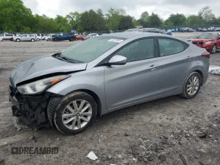 2014 Hyundai Elantra SE z VIN KMHDH4AE9EU123738, wystawiony jako Copart lot #54207605 z przebiegiem 154 572 mil mil oraz Szkoda całkowita • Salvage title. Historia ofert i sprzedaży dostępna na DreamBid. Obrazek 1.
