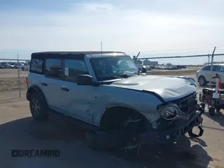 2021 Ford Bronco с VIN 1FMDE5BH9MLA61091, выставлен на аукционе IAAI как лот 42047298 с пробегом 31 479 миль миль и . История ставок и продаж доступна на DreamBid. Изображение 1.