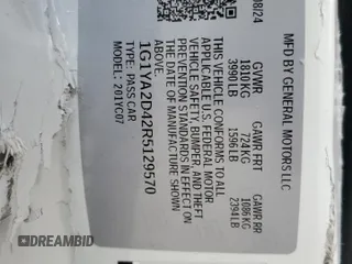 2024 Chevrolet Corvette 1LT z VIN 1G1YA2D42R5129570, wystawiony jako Copart lot #52635945 z przebiegiem Nie podano mil oraz Szkoda całkowita • Salvage title. Historia ofert i sprzedaży dostępna na DreamBid. Obrazek 12.