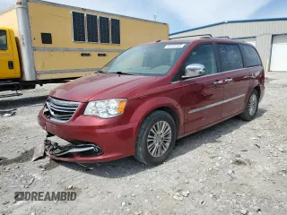 2011 Chrysler Town & Country Limited z VIN 2A4RR6DG3BR714747, wystawiony jako Copart lot #54141165 z przebiegiem 153 717 mil mil oraz Szkoda całkowita • Salvage title. Historia ofert i sprzedaży dostępna na DreamBid. Obrazek 1.