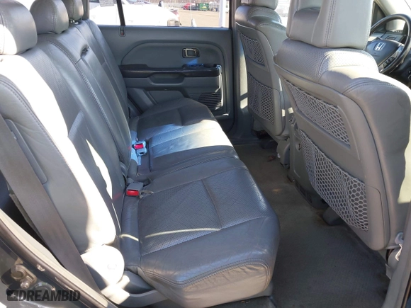 2003 Honda Pilot EX with VIN 2HKYF18503H610799, listed as a IAAI auction lot 41528867 with 323,810 mi miles. Bid and sale history available at carsss.com. Image 8.