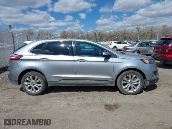 2022 Ford Edge Titanium with VIN 2FMPK4K95NBA62894, listed as a IAAI auction lot 41977805 with 43,376 mi miles. Bid and sale history available at carsss.com. Image 13.