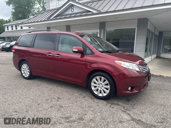2013 Toyota Sienna XLE с VIN 5TDDK3DC3DS058382, выставлен на аукционе IAAI как лот 42521554 с пробегом 276 065 миль миль и . История ставок и продаж доступна на DreamBid. Изображение 1.