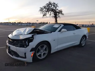 2019 Chevrolet Camaro 1LT with VIN 1G1FB3DXXK0127668, listed as a IAAI auction lot 41226259 with 132,555 mi miles. Bid and sale history available at carsss.com. Image 17.