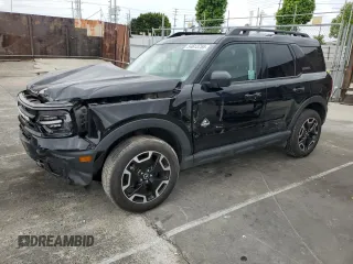 2023 Ford Bronco Sport Outer Banks z VIN 3FMCR9C61PRD31490, wystawiony jako Copart lot #54613755 z przebiegiem Nie podano mil oraz Szkoda całkowita • Salvage title. Historia ofert i sprzedaży dostępna na DreamBid. Obrazek 1.