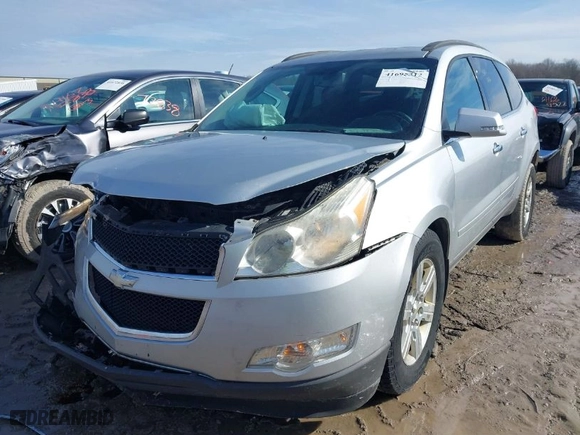 2011 Chevrolet Traverse LT w/1LT with VIN 1GNKRGED7BJ318494, listed as a IAAI auction lot 41695312 with 1 mi miles. Bid and sale history available at carsss.com. Image 2.