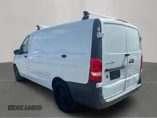 2017 Mercedes-Benz Metris Cargo z VIN WD3PG2EAXH3283888, wystawiony jako Copart lot #66764295 z przebiegiem 82 230 mil mil oraz Czysty tytuł • Clean title. Historia ofert i sprzedaży dostępna na DreamBid. Obrazek 3.