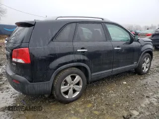 2013 Kia Sorento EX with VIN 5XYKUDA2XDG411426, listed as a Copart auction lot 44164765 with 145,813 mi miles and Salvage Title. Bid and sale history available at carsss.com. Image 3.