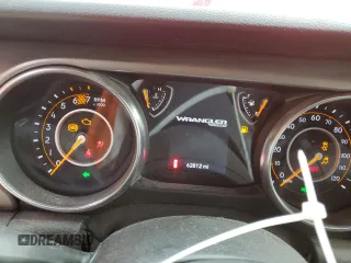 2020 Jeep Wrangler Unlimited Sport S with VIN 1C4HJXDNXLW160354, listed as a Copart auction lot 50141615 with 62,812 mi miles and Salvage title. Bid and sale history available at DreamBid. Image 9.