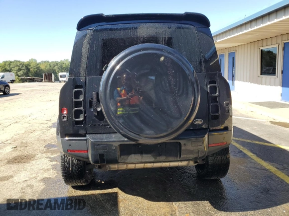 2020 Land Rover Defender S with VIN SALEJEEX4L2021585, listed as a Copart auction lot 74440654 with Not provided miles and Salvage title. Bid and sale history available at DreamBid. Image 6.