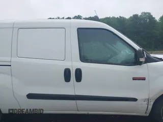 2017 Ram ProMaster City Cargo Tradesman с VIN ZFBERFAB7H6H01048, выставлен на аукционе IAAI как лот 42354783 с пробегом 218 870 миль миль и . История ставок и продаж доступна на DreamBid. Изображение 13.