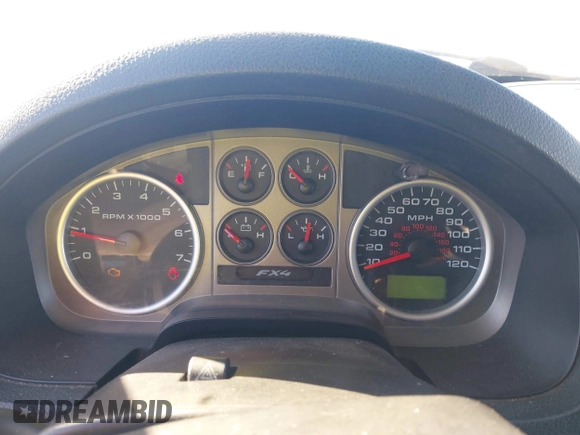 2005 Ford F-150 XLT с VIN 1FTPX04595KE91454, выставлен на аукционе IAAI как лот 41294791 с пробегом Не указан миль и . История ставок и продаж доступна на DreamBid. Изображение 7.