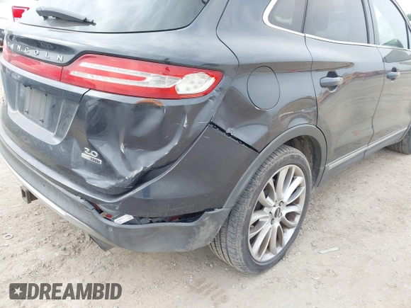 2015 Lincoln MKC with VIN 5LMCJ1A94FUJ13716, listed as a IAAI auction lot 41911220 with 194,825 mi miles. Bid and sale history available at carsss.com. Image 6.