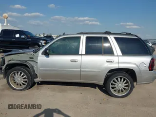 2007 Chevrolet TrailBlazer LS with VIN 1GNDS13S972108556, listed as a IAAI auction lot 41851089 with 225,235 mi miles and . Bid and sale history available at DreamBid. Image 15.
