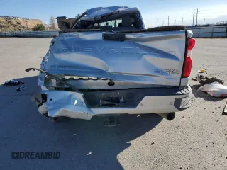 2022 Chevrolet Silverado 3500HD High Country with VIN 1GC4YVEY6NF160443, listed as a Copart auction lot 73975954 with 0 mi miles and Salvage Title. Bid and sale history available at carsss.com. Image 6.