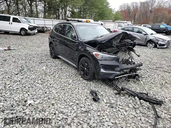 2020 BMW X1 xDrive28i с VIN WBXJG9C03L5P59462, выставлен на аукционе Copart как лот 52725835 с пробегом Не указан миль и Списание • Salvage title. История ставок и продаж доступна на DreamBid. Изображение 12.