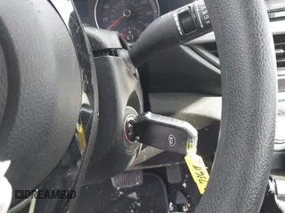 2021 Kia Forte LXS z VIN 3KPF24AD5ME270044, wystawiony jako IAAI lot #41405638 z przebiegiem 82 963 mil mil oraz . Historia ofert i sprzedaży dostępna na DreamBid. Obrazek 11.