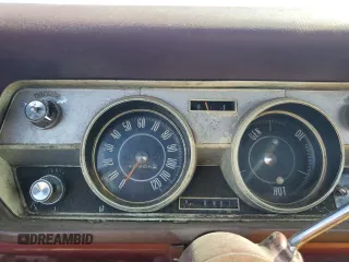 1966 Oldsmobile Cutlass z VIN 338676M160988, wystawiony jako Copart lot #59739805 z przebiegiem 40 906 mil mil oraz Czysty tytuł • Clean title. Historia ofert i sprzedaży dostępna na DreamBid. Obrazek 9.