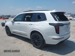 2021 Cadillac XT6 Sport with VIN 1GYKPGRS4MZ222263, listed as a IAAI auction lot 42443907 with 18,353 mi miles and . Bid and sale history available at DreamBid. Image 14.