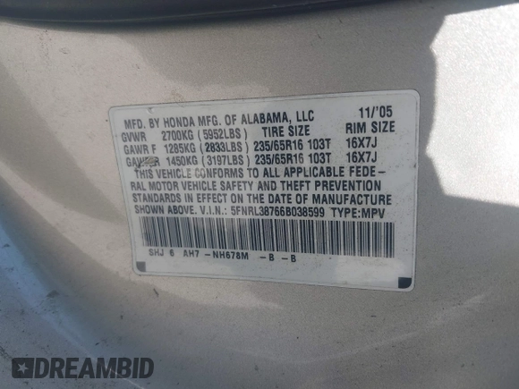 2006 Honda Odyssey EX-L with VIN 5FNRL38766B038599, listed as a IAAI auction lot 41989217 with 164,118 mi miles. Bid and sale history available at carsss.com. Image 9.