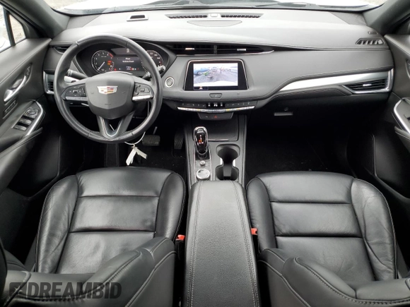 2021 Cadillac XT4 AWD Premium Luxury with VIN 1GYFZDR46MF069253, listed as a Copart auction lot 43747435 with 27,518 mi miles and Salvage Title. Bid and sale history available at carsss.com. Image 8.