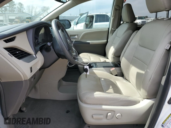 2020 Toyota Sienna LE Auto Access Seat with VIN 5TDKZ3DC0LS087095, listed as a Copart auction lot 48288585 with 81,203 mi miles and Salvage Title. Bid and sale history available at DreamBid. Image 7.