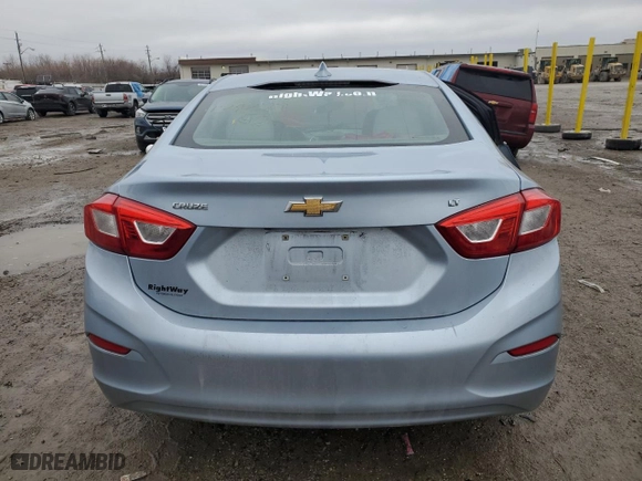 2017 Chevrolet Cruze LT with VIN 1G1BE5SM4H7139289, listed as a Copart auction lot 44240835 with 35,417 mi miles and Salvage Title. Bid and sale history available at carsss.com. Image 6.
