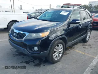 2011 Kia Sorento EX with VIN 5XYKUDA23BG036105, listed as a IAAI auction lot 41903580 with 131,529 mi miles. Bid and sale history available at carsss.com. Image 2.