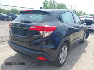 2022 Honda HR-V LX with VIN 3CZRU6H38NM759300, listed as a IAAI auction lot 42551824 with Not provided miles and . Bid and sale history available at DreamBid. Image 4.