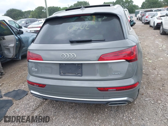 2023 Audi Q5 S line Premium with VIN WA1GAAFY3P2043285, listed as a IAAI auction lot 42414217 with 41,394 mi miles and . Bid and sale history available at DreamBid. Image 16.