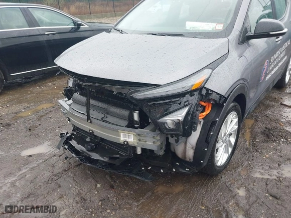 2023 Chevrolet Bolt EUV LT with VIN 1G1FY6S08P4204737, listed as a IAAI auction lot 41964323 with 33,930 mi miles. Bid and sale history available at carsss.com. Image 20.