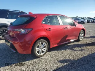 2021 Toyota Corolla Hatchback SE with VIN JTND4MBE7M3137782, listed as a Copart auction lot 74351024 with 32,593 mi miles and Non Repairable. Bid and sale history available at carsss.com. Image 3.