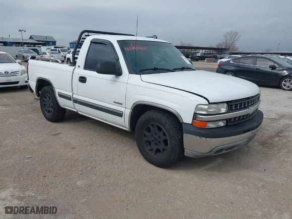 2000 Chevrolet Silverado 1500 with VIN 1GCEC14W7YZ128535, listed as a IAAI auction lot 41491464 with 244,344 mi miles. Bid and sale history available at carsss.com. Image 1.